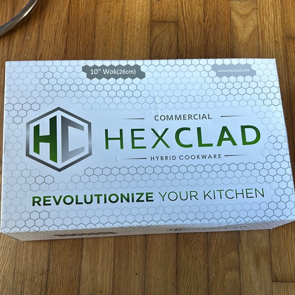 NWT Hexclad Hybrid Cookware (Commercial) - 10" Wok